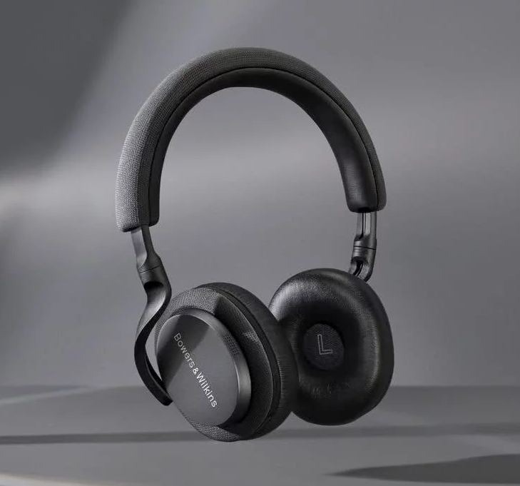 bowers-and-wilkins-px5.png