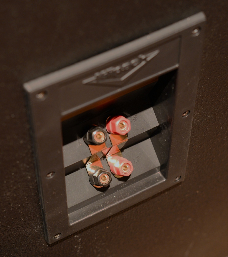 Klipsch Cornwall 7.JPG