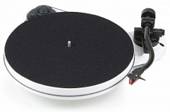 PRO-JECT RPM 1 CARBON (DC) (2M-RED) WHITE в салоне HiFi Audio в СПб PRO-JECT RPM 1 CARBON (DC) (2M-RED) WHITE в салоне HiFi Audio в СПб